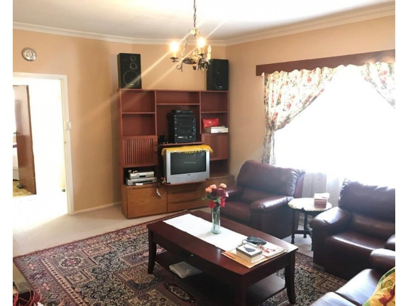 24 Mary Street, Berridale NSW 2628