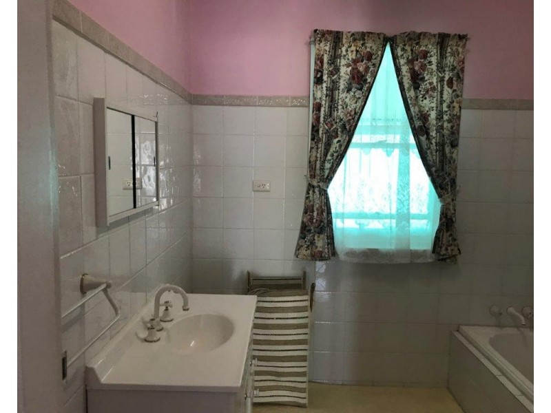 24 Mary Street, Berridale NSW 2628
