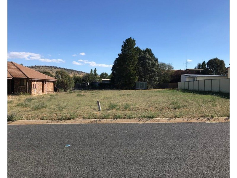 2 Poplar Street, Berridale NSW 2628