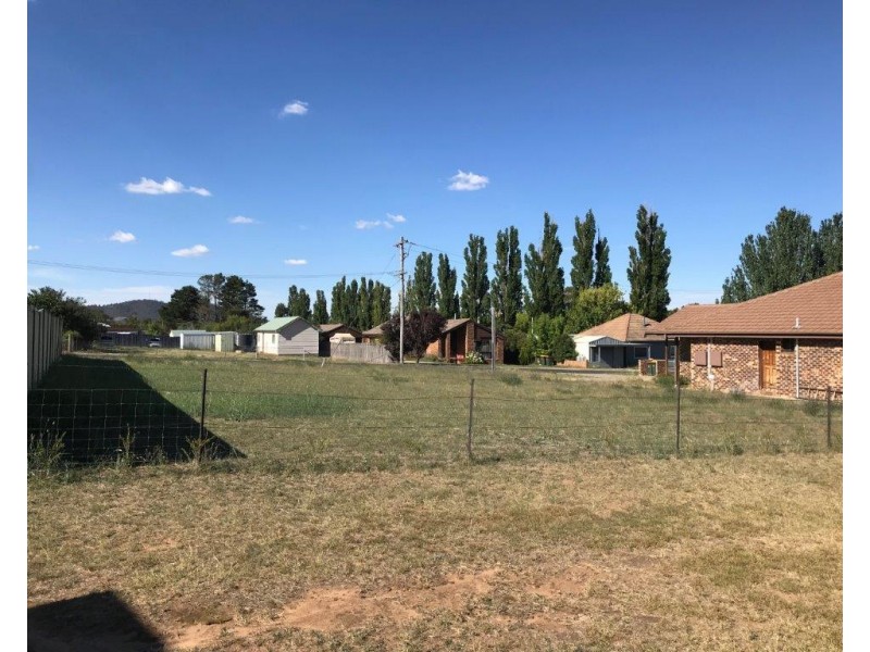 2 Poplar Street, Berridale NSW 2628