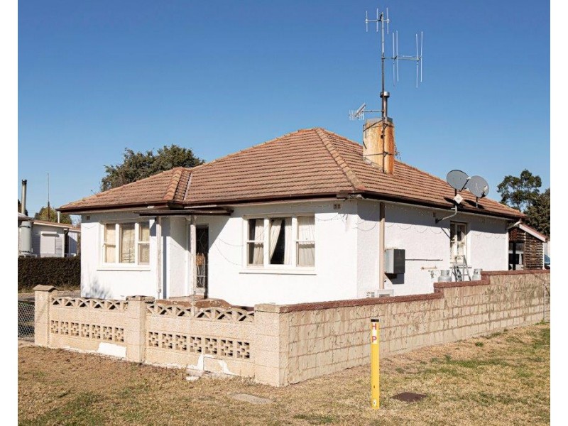 16 Oliver Street, Berridale NSW 2628