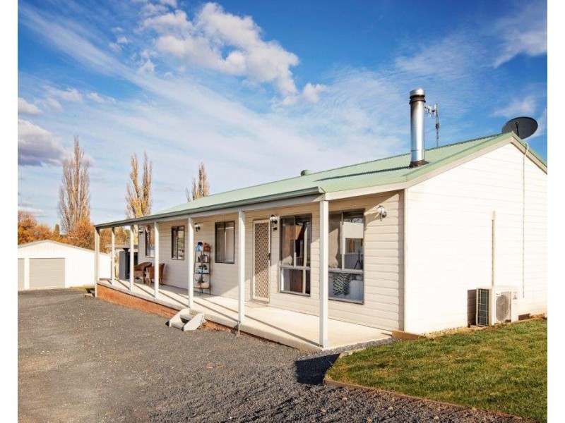 29 Gungarlin Street, Berridale NSW 2628