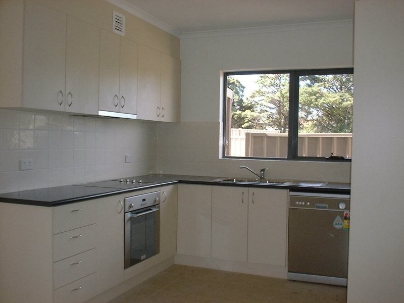 2/4 Gungarlin Street, Berridale NSW 2628