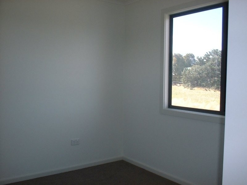 2/4 Gungarlin Street, Berridale NSW 2628