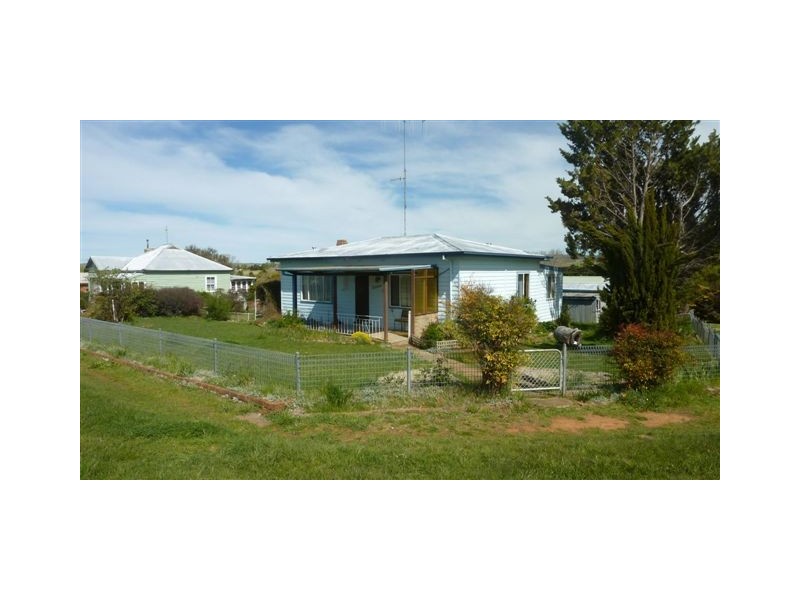 2 Druitt Street, Adaminaby NSW 2629