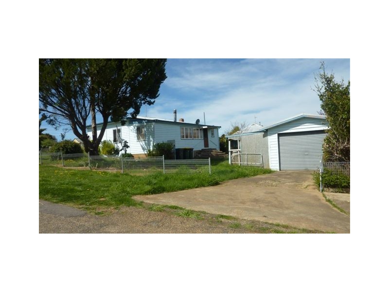 2 Druitt Street, Adaminaby NSW 2629