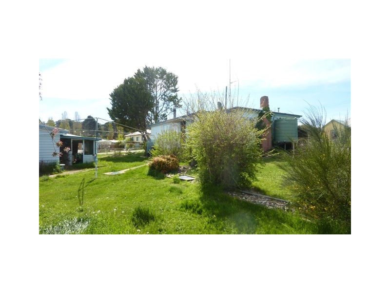 2 Druitt Street, Adaminaby NSW 2629