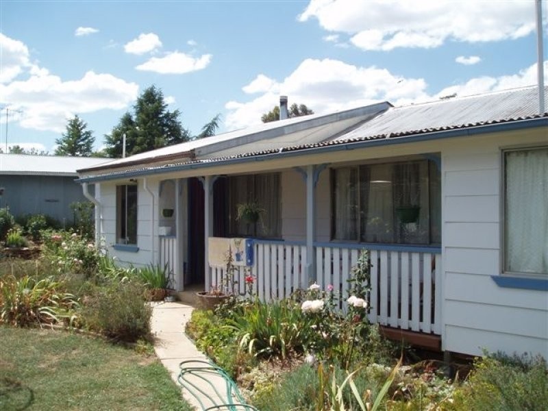 14 Cosgrove Street, Adaminaby NSW 2629