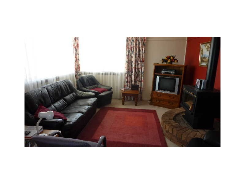 8 Katri Close, Berridale NSW 2628