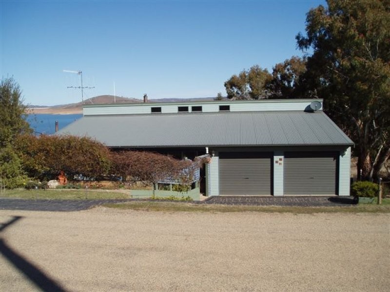 13 Rainbow Street, Old Adaminaby NSW 2629
