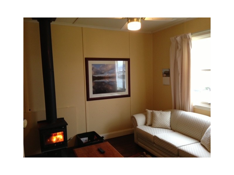 12 Chalker Street, Adaminaby NSW 2629