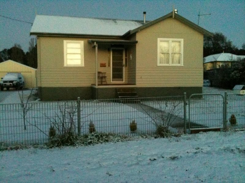 12 Chalker Street, Adaminaby NSW 2629