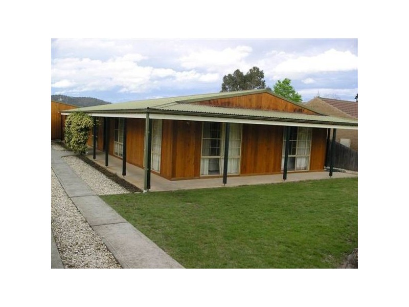 19 Kiparra Drive, Berridale NSW 2628
