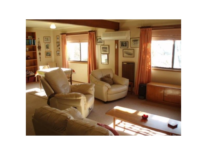 22 Kiparra Drive, Berridale NSW 2628