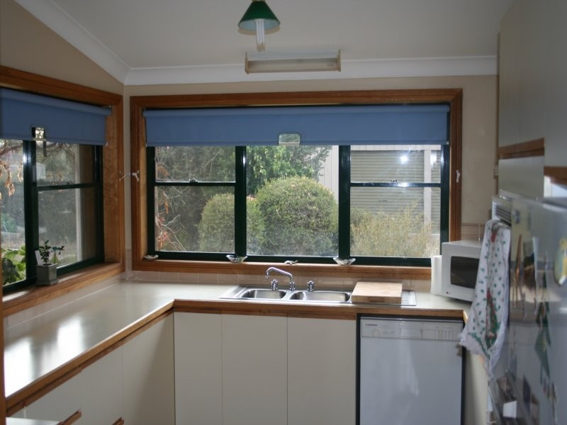 13 Morrice Street, Berridale NSW 2628