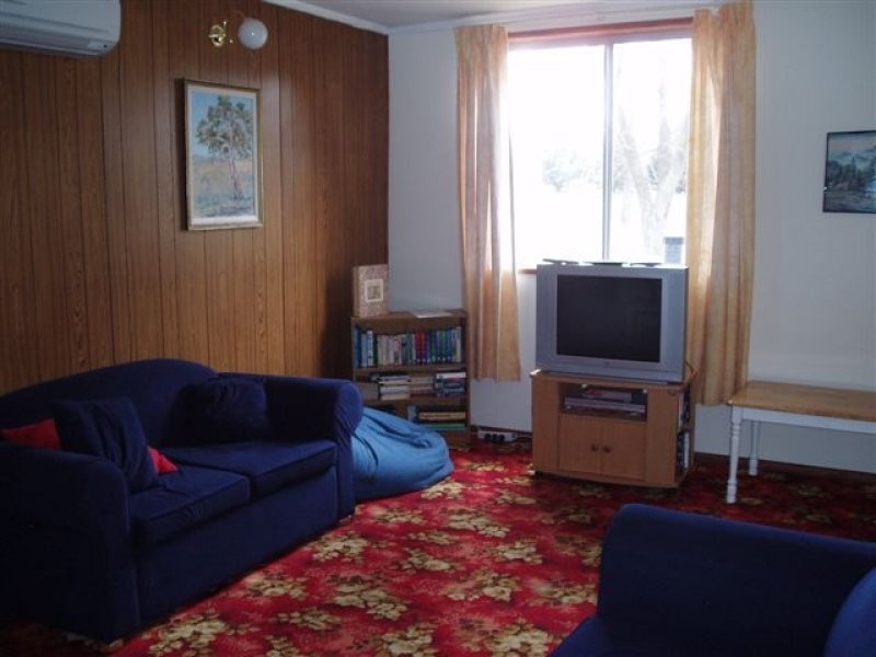 18 York Street, Adaminaby NSW 2629