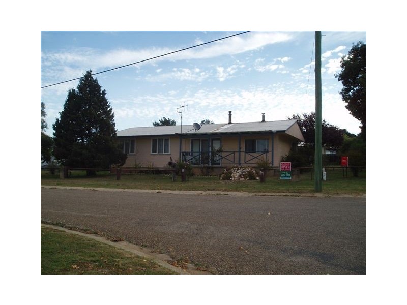 14 Chalker Street, Adaminaby NSW 2629