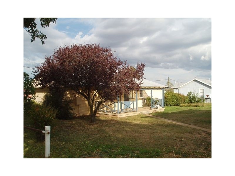 14 Chalker Street, Adaminaby NSW 2629