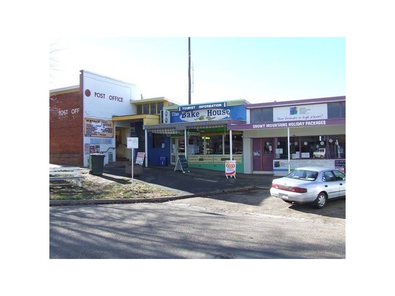 11 Denison Street, Adaminaby NSW 2629