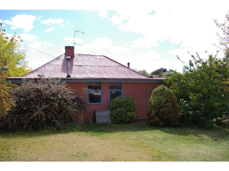 11 Florence Street, Berridale NSW 2628