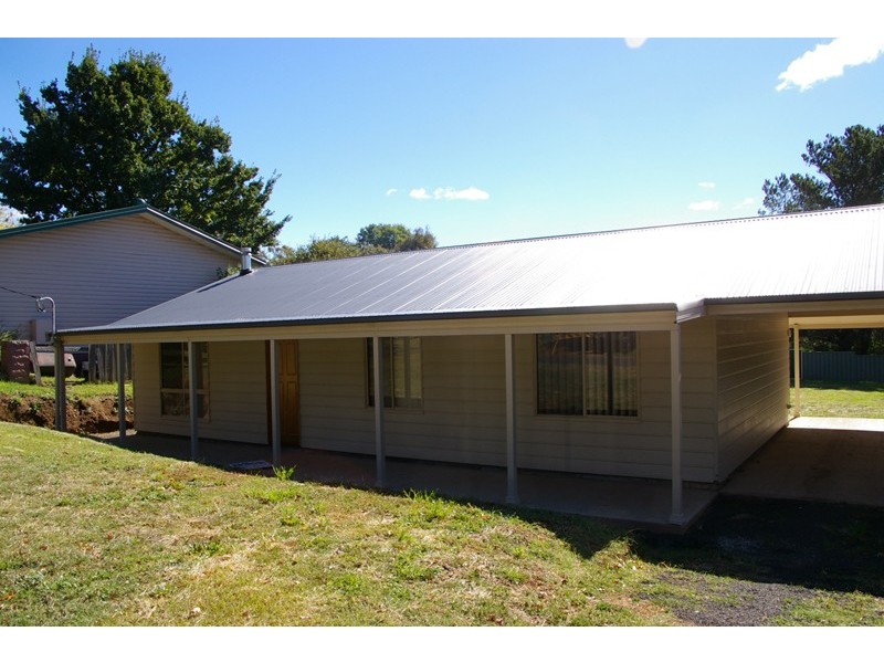 9 Cecil Street, Berridale NSW 2628