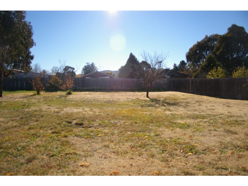 12 Kiparra Drive, Berridale NSW 2628