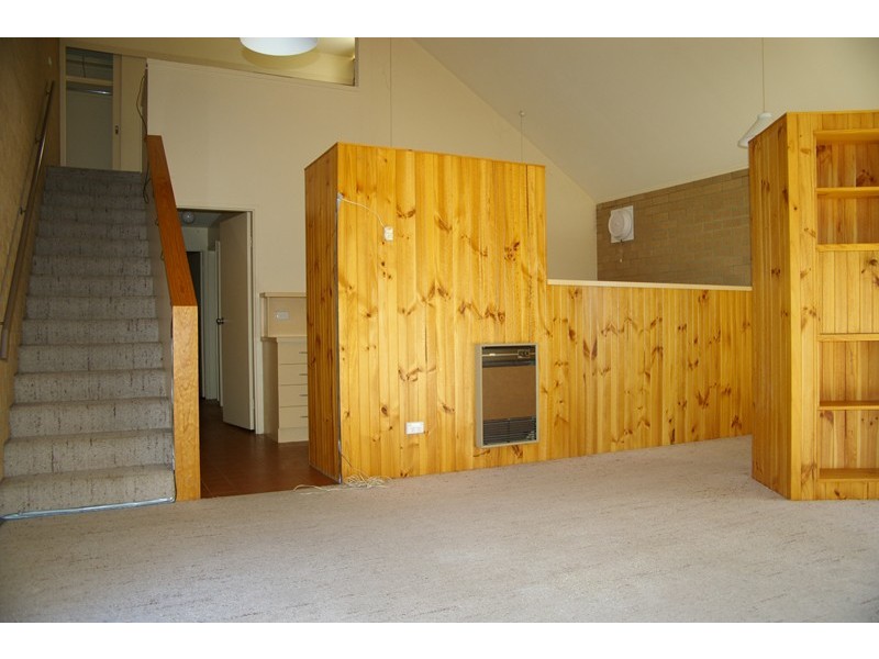 2/21 Roberson Street, Berridale NSW 2628