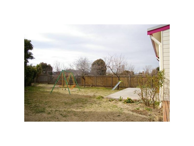 1 Kiparra Drive, Berridale NSW 2628