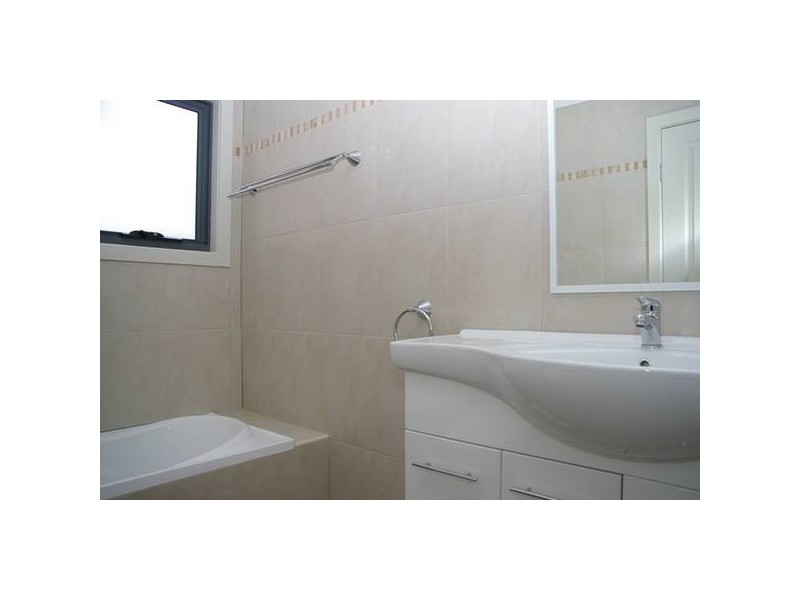 1/2 Gungarlin Street, Berridale NSW 2628