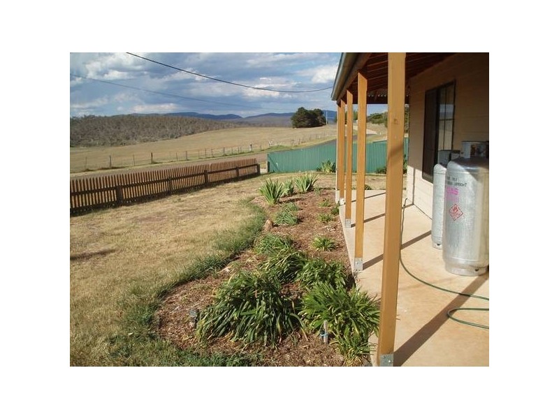 15 Chalker Street, Adaminaby NSW 2629