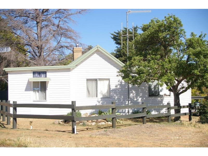 4 Boundary Street, Berridale NSW 2628