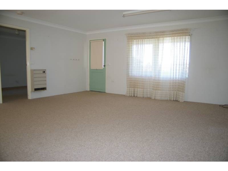 10 Roberson Street, Berridale NSW 2628