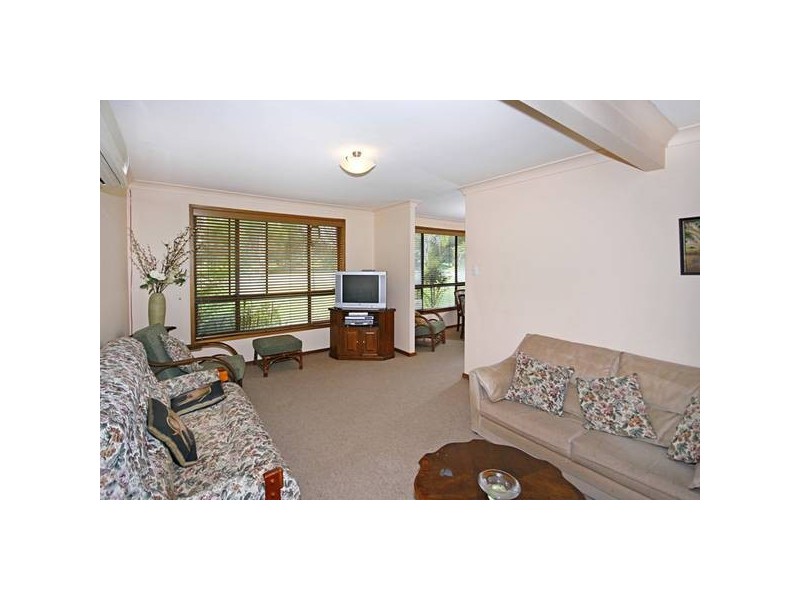 24 Hillview Street, Woy Woy NSW 2256