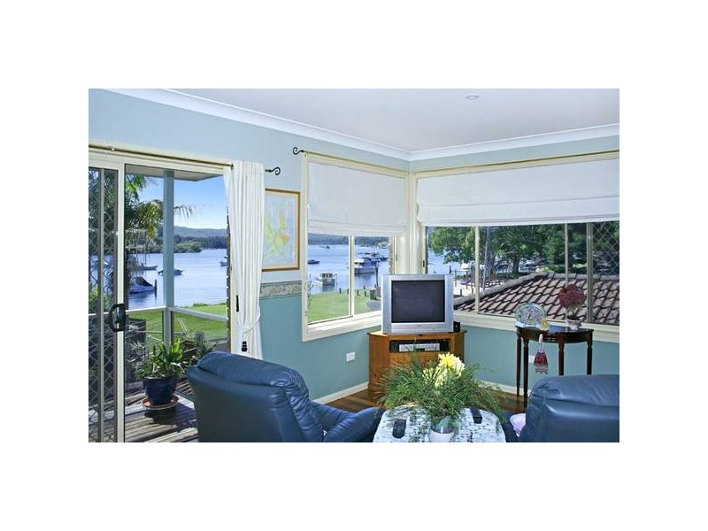 30 Sorrento Road, Empire Bay NSW 2257