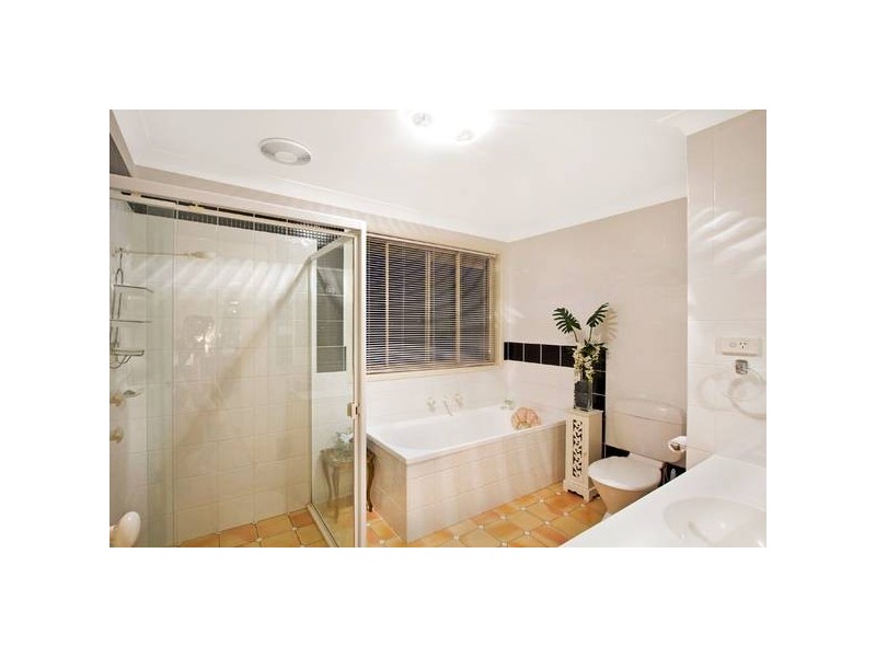 13 Indica Close, Tuggerah NSW 2259