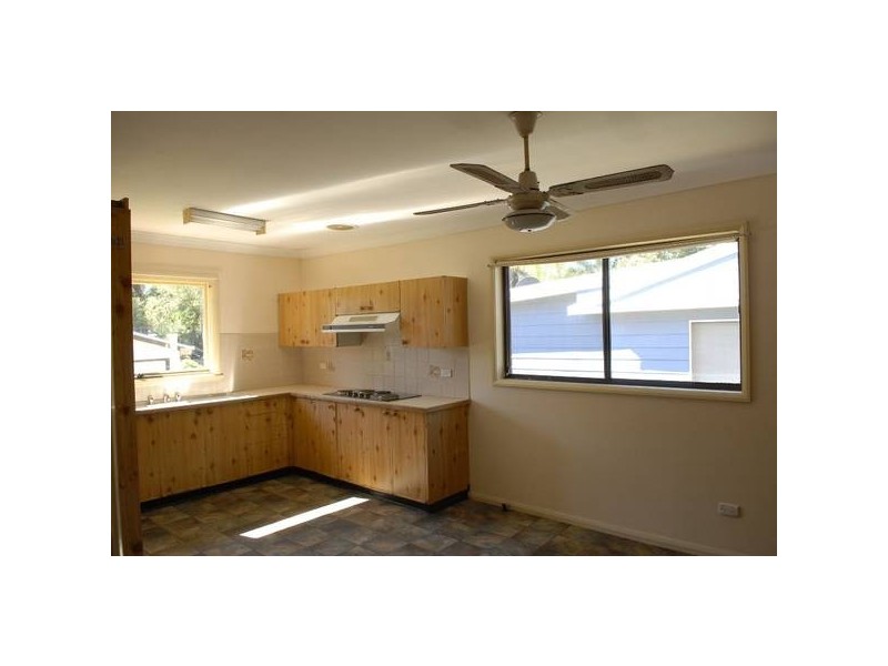 Berkeley Vale NSW 2261
