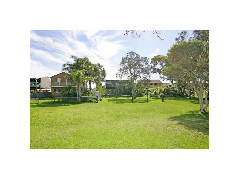 452 Tuggerawong Road, Tuggerawong NSW 2259