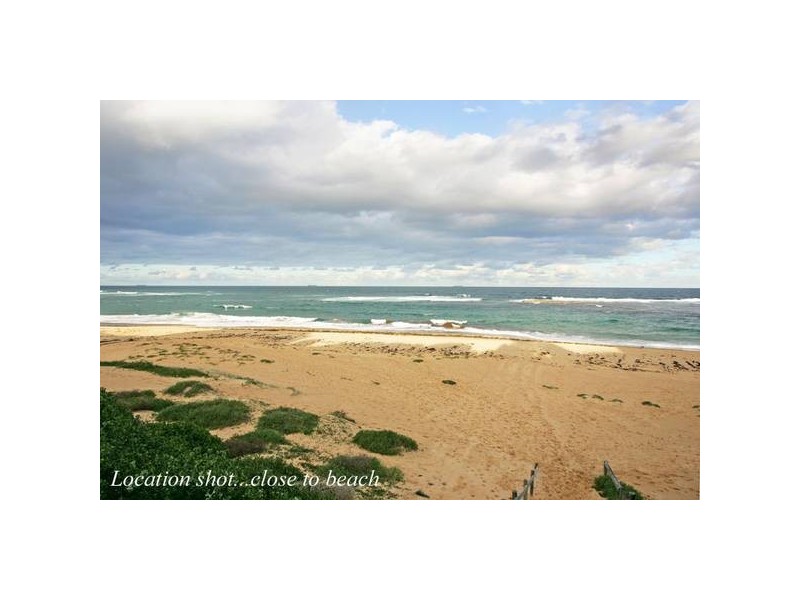 37 Forresters Beach Road, Forresters Beach NSW 2260