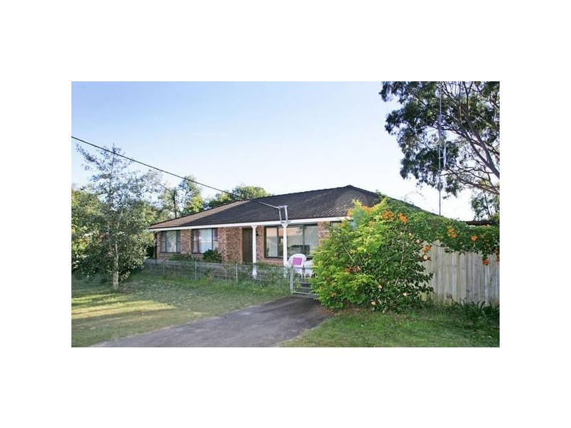 2 Honeysuckle Street, Umina Beach NSW 2257
