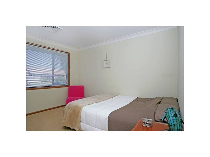 2 Honeysuckle Street, Umina Beach NSW 2257