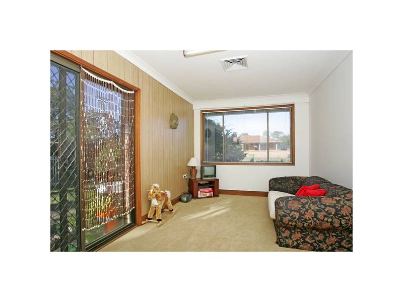 2 Honeysuckle Street, Umina Beach NSW 2257