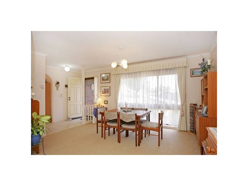 36 Berne Street, Bateau Bay NSW 2261