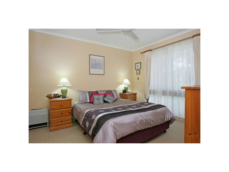 36 Berne Street, Bateau Bay NSW 2261