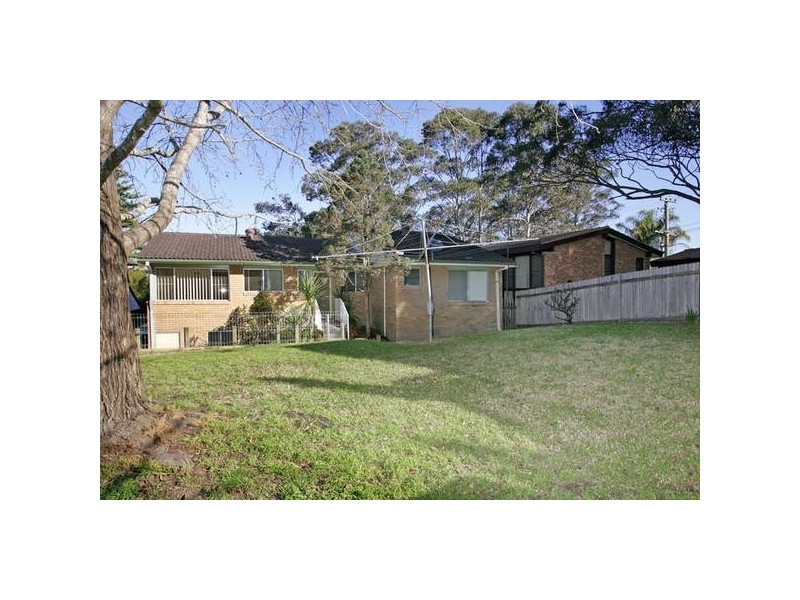 4 Dena Avenue, Narara NSW 2250