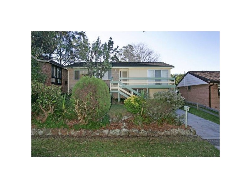 4 Dena Avenue, Narara NSW 2250