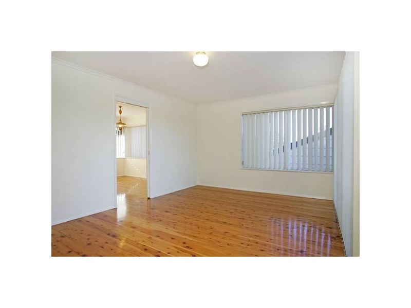 4 Dena Avenue, Narara NSW 2250