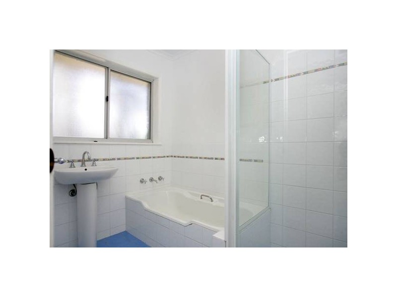 4 Dena Avenue, Narara NSW 2250