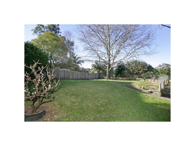 4 Dena Avenue, Narara NSW 2250