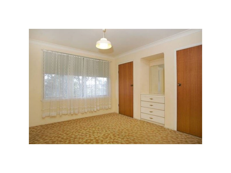 1 Wistaria Street, Wyoming NSW 2250