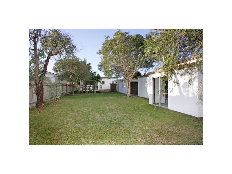 33 Thelma Street, Long Jetty NSW 2261